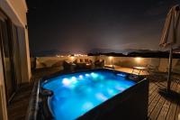 Bazén v ubytování Mantar Spa Hotel nebo v jeho okolí