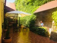Vonkajšia záhrada v ubytovaní Penzion Aqua