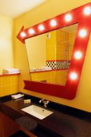 Un baño de Disney Hotel Santa Fe