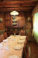 Un restaurant sau alt loc unde se poate mânca la Hotel Cenera