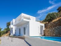 The swimming pool at or close to Villa Mariou