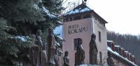 Budynek, w którym mieści się hotel