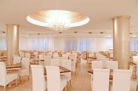 Ресторан / где поесть в Magda Hotel Club