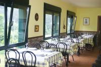 Restaurace v ubytování Hotel Restaurante Canero