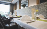 Ein Restaurant oder anderes Speiselokal in der Unterkunft Molaris Lodge 