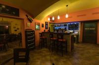 Lounge nebo bar v ubytování Penzion U řízků