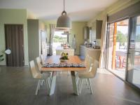 Plán poschodí v ubytovaní Afrala Summerhouse