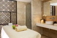 Eurostars Puerta Realにあるベッド