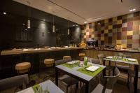 Reštaurácia alebo iné gastronomické zariadenie v ubytovaní Plebis - B&B in Sicilia nel centro storico di Catania