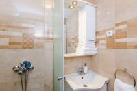 Koupelna v ubytování Rooms Baza