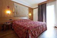Posteľ alebo postele v izbe v ubytovaní Hotel Haus Michaela