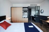 La Casa hotel Gwangmyeongにあるベッド