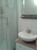 Kúpeľňa v ubytovaní Heart of Vis and Kut area Apartman Romandic