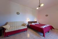 A bed or beds in a room at Casa di Dandolo