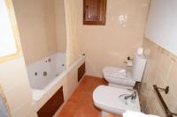 A bathroom at Can Vich