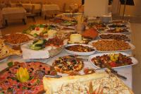 Jídlo v hotelu nebo okolí