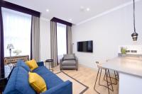 TV a/nebo společenská místnost v ubytování Destiny Scotland Charlotte Square Apartments
