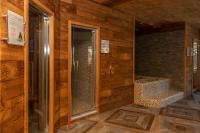 Łazienka w obiekcie Hotel Chaberton