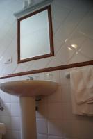 A bathroom at Hotel Garganta del Cares