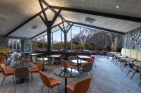 Imagine din galeria proprietății The Hermitage Hotel Mt Cook în Mount Cook Village