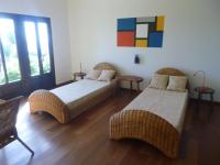 A bed or beds in a room at Casa La Lachita
