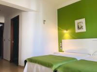 Postel nebo postele na pokoji v ubytování Hostal Victoria Mar