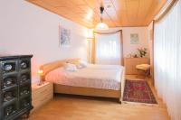 A bed or beds in a room at Ferienwohnung Hilgenfeld