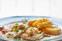 Jídlo v hotelu nebo okolí