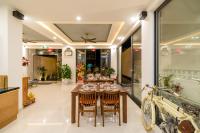 Kuchyň nebo kuchyňský kout v ubytování Babylon Hoi An Central Villa