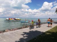 Hostia v ubytovaní Apartments in Siofok/Balaton 35514