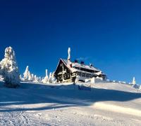 Ski Sun Sea - Rodzinny apartament pod gondolą v zime