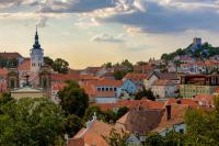 Nespecifikovaný výhled na destinaci Mikulov nebo výhled na město při pohledu z aparthotelu