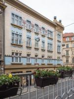 Budova, v ktorej sa apartmán nachádza