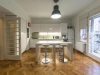 Kuchyňa alebo kuchynka v ubytovaní Artissimo Apartments