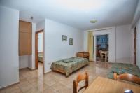 Postel nebo postele na pokoji v ubytování Ilian Beach & Apartments