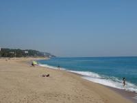 Duplex en frente de la playa al lado de Barcelona, Canet de ...