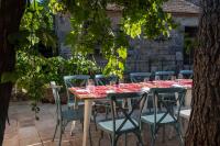 Vonkajšia záhrada v ubytovaní Amadria Park Beach Hotel Jure