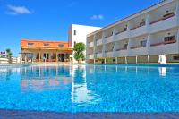 Bazén v ubytování Hotel Pradillo Conil nebo v jeho okolí