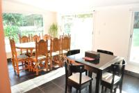 a dining room with a table and chairs at Hotel de Campo Posada la Esperanza in Río Cuarto
