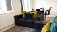 Půdorys ubytování Luxury 2 Bed 2 Bath - Free Parking - 5min to Airport - SLEEPS 6
