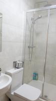 Půdorys ubytování Luxury 2 Bed 2 Bath - Free Parking - 5min to Airport - SLEEPS 6