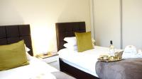 Půdorys ubytování Luxury 2 Bed 2 Bath - Free Parking - 5min to Airport - SLEEPS 6