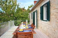 Balkón alebo terasa v ubytovaní Island stonehouse villa Kala mendula