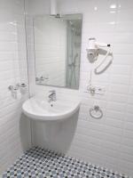 A bathroom at Tempo Life Apartman