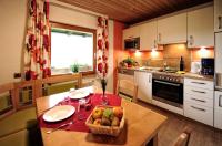 Kuchyňa alebo kuchynka v ubytovaní Appartements & Chalets Wiesenruh