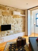 TV a/nebo společenská místnost v ubytování Oporto Chic&Cozy - Santo Ildefonso