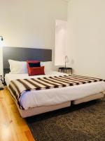 Postel nebo postele na pokoji v ubytování Oporto Chic&Cozy - Santo Ildefonso