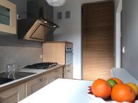Kuchyňa alebo kuchynka v ubytovaní 4 All Apart Hotel