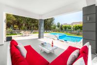 The swimming pool at or close to Villa Summer Light