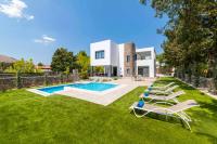 The swimming pool at or close to Villa Summer Light